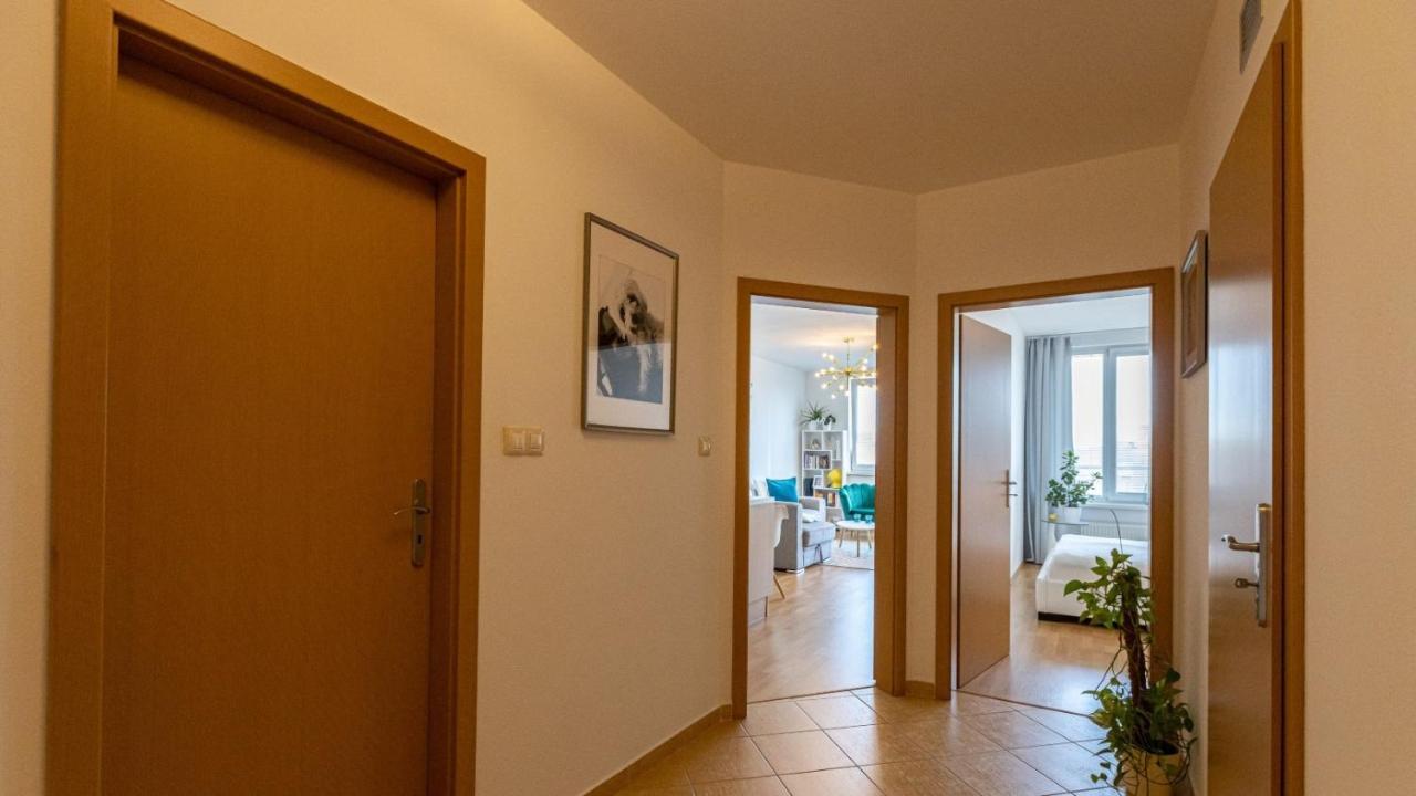2 Room Apartment With Terrace, New Building, Jegeho Bratislava Exterior photo