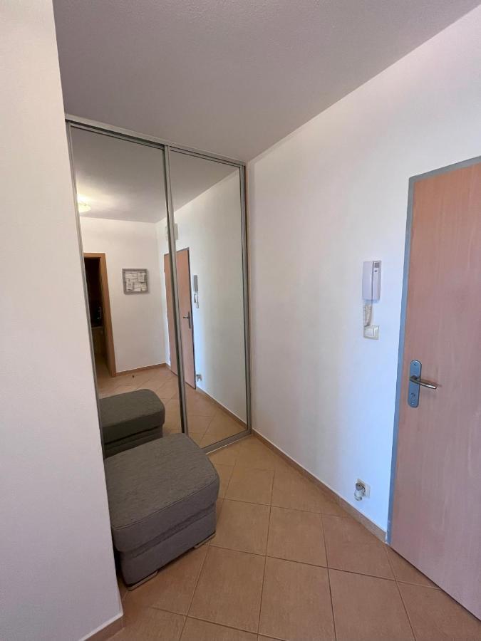 2 Room Apartment With Terrace, New Building, Jegeho Bratislava Exterior photo